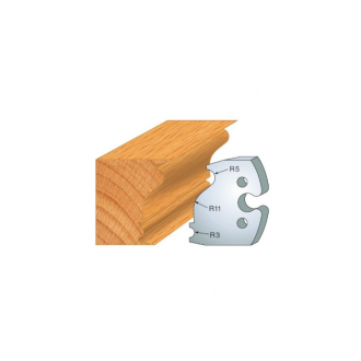 JEU DE 2 FERS PROFILES ACIER HT 50MM  N°247