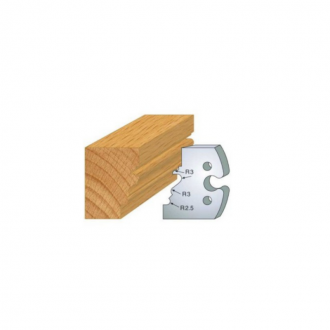JEU DE 2 FERS PROFILES ACIER HT 50MM  N°213