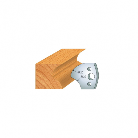 JEU DE 2 FERS PROFILES ACIER HT 40MM  N°120